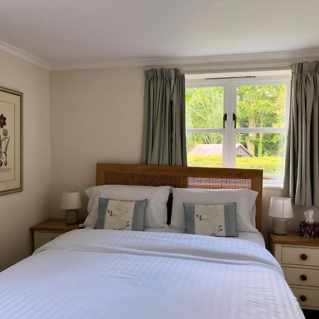 The Cottage Guest House Birchanger Luaran gambar