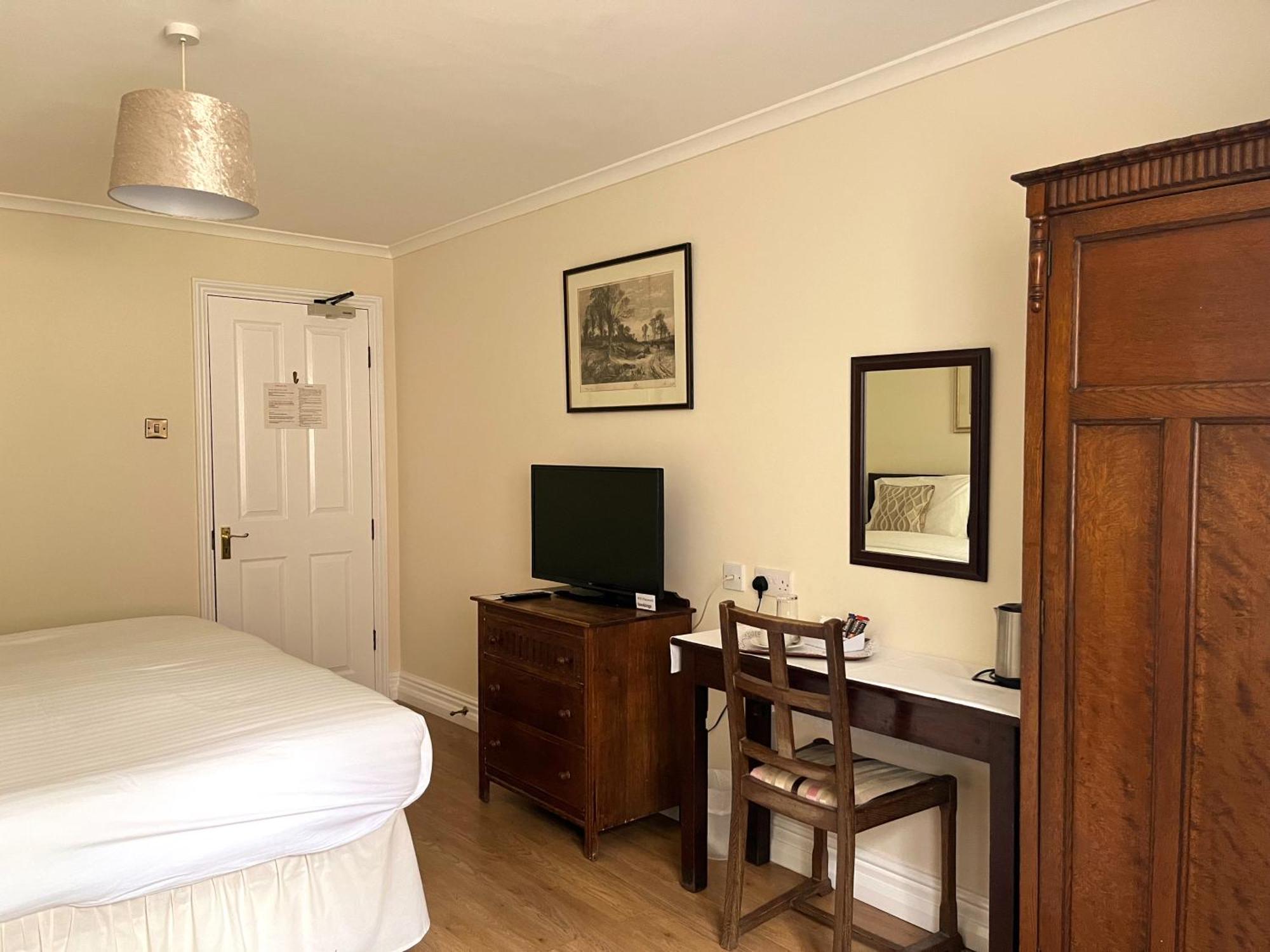 The Cottage Guest House Birchanger Luaran gambar