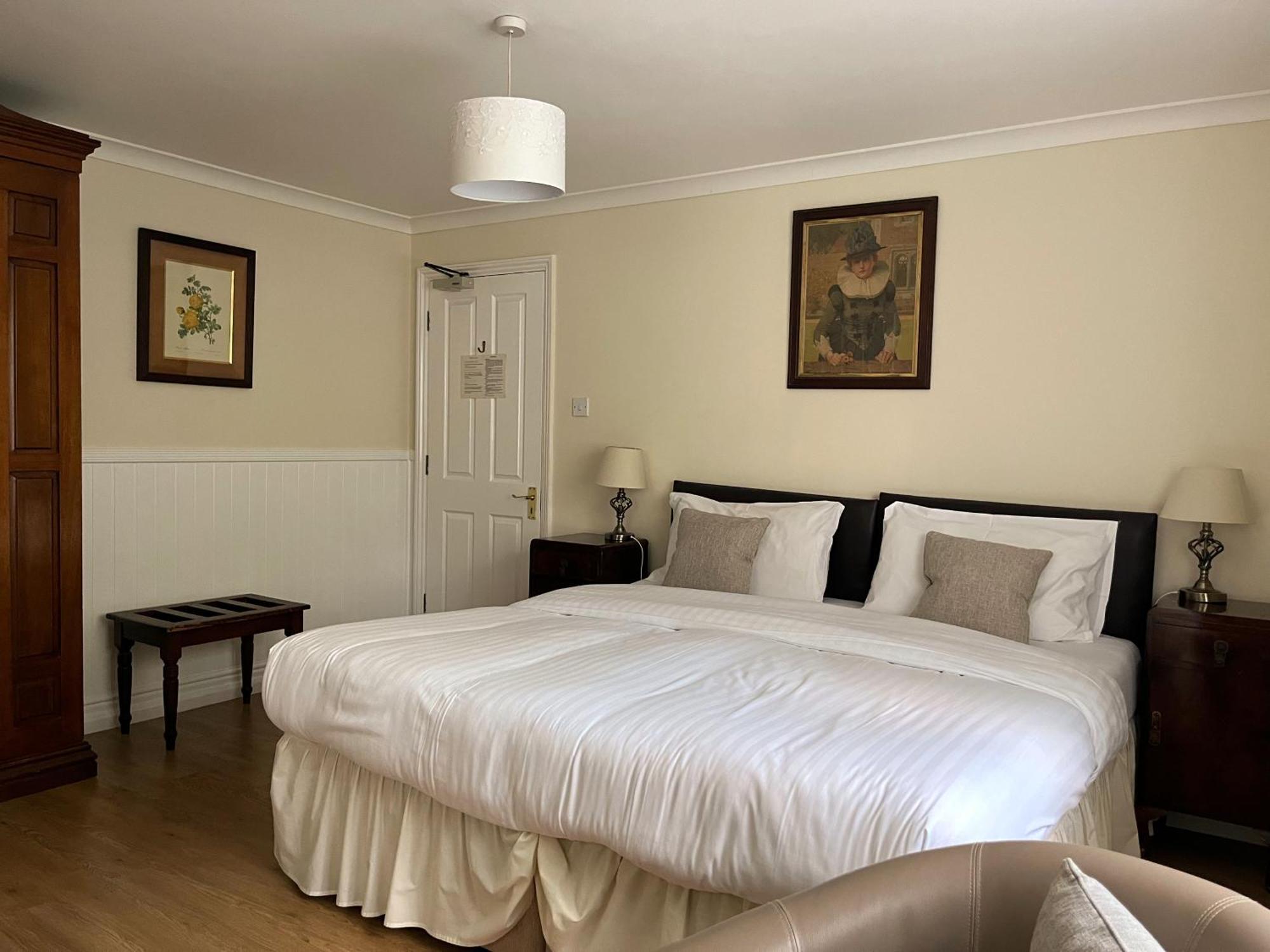 The Cottage Guest House Birchanger Luaran gambar